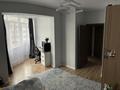 4-комнатная квартира, 93 м², 6/10 этаж помесячно, Кенесары хана 54/40 за 400 000 〒 в Алматы, Наурызбайский р-н — фото 14