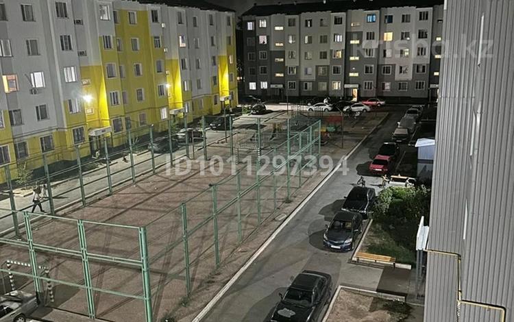 2-бөлмелі пәтер · 62 м² · 4/5 қабат, мкр Карасу 22 — 5 микрорайон, бағасы: 120 000 ₸ в Таразе — фото 2
