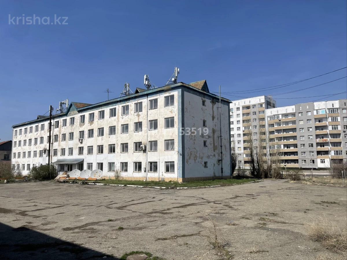 Бани, гостиницы и зоны отдыха · 2700 м²