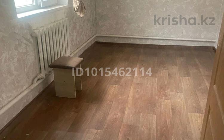Отдельный дом · 3 комнаты · 100 м² · 600 сот., мкр Шанырак-1 Орбұлақ 69 — Ерке дүкенінің жанында за 260 000 ₸ в Алматы, Алатауский р-н — фото 2