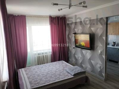 1-бөлмелі пәтер · 40 м² · 3/3 қабат · тәулік бойы, Женис 52 — Московская -Женис, бағасы: 10 000 〒 в Астане, Сарыарка р-н