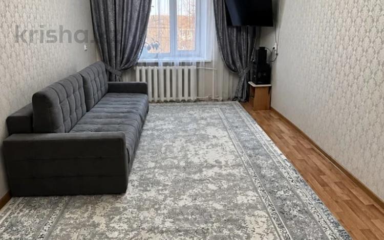 3-комнатная квартира · 60.7 м² · 5/5 этаж, Курмангазы за 19.5 млн ₸ в Уральске — фото 2