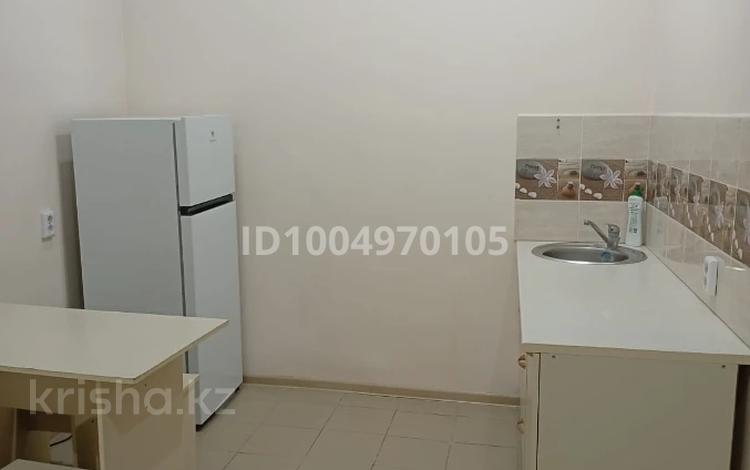 1-комнатная квартира · 20 м² · 3/3 этаж, Ауэзова 57А за 120 000 ₸ в Астане, Алматы р-н — фото 8