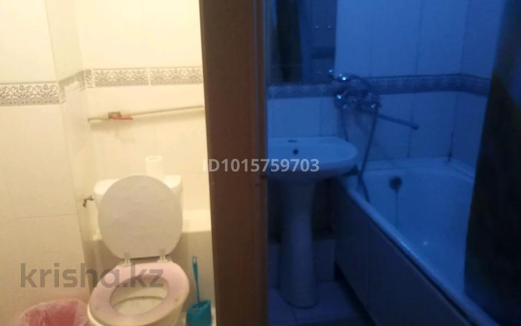 3 комнаты · 59 м² · 2/4 этаж, мкр №1 76 за 55 000 ₸ в Алматы, Ауэзовский р-н — фото 17