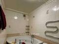 3-комнатная квартира · 60 м² · 1/5 этаж, 1-й микрорайон, проспект Абая 151 — ЦУМ, Март за 25 000 ₸ в Костанае — фото 9