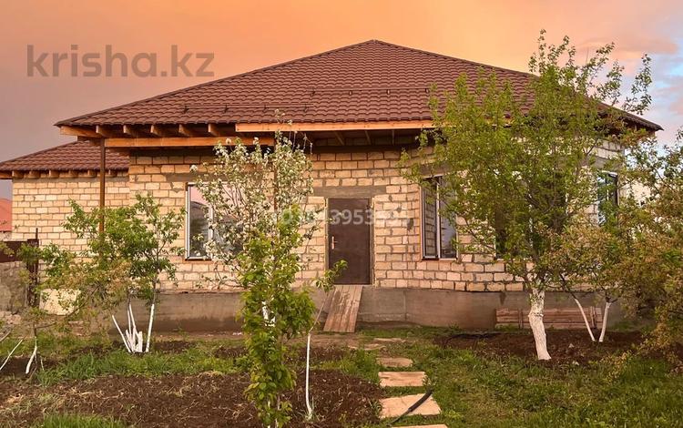 Отдельный дом · 7 комнат · 360 м² · 10 сот., мкр Береке, 14 2 — Возле моста магазин береке за 45.5 млн ₸ в Атырау — фото 2