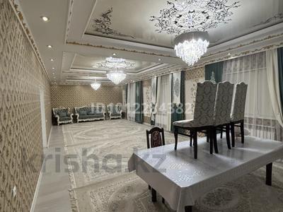 Отдельный дом · 7 комнат · 312 м² · 9 сот., Қайырлы Есенгенжин көш. 75 за 70 млн ₸ в Атырау, мкр Авангард-2