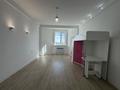 2-бөлмелі пәтер · 80 м² · 9/9 қабат, Валиханова 21 Б, бағасы: 38 млн ₸ в Атырау — фото 9