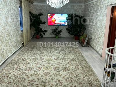 Отдельный дом · 4 комнаты · 100 м² · 1000 сот., Самал 6 34 — 5 квартал жақтағы трансформатордан солға жай жолға түсіп жүресіз,соңынан санағанда екінші көшеде за 9.5 млн ₸ в Кандыагаш