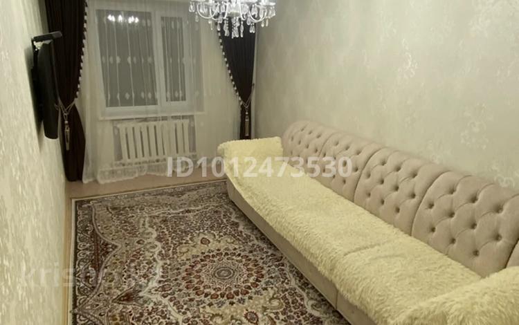 2-бөлмелі пәтер · 48 м² · 1/3 қабат, Ә.Бөкейханова 20 — Военкомата, 2 школы, бағасы: 15 млн ₸ в Каркаралинске — фото 2