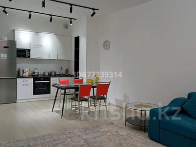 2-комнатная квартира · 80 м² · 7/10 этаж, мкр Ардагер, Кулманова 35 — Пл Исатая Тайманова-ул.Кулманова за 400 000 〒 в Атырау