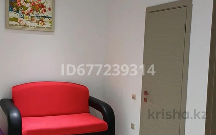 2-комнатная квартира · 80 м² · 7/10 этаж, мкр Ардагер, Кулманова 35 — Пл Исатая Тайманова-ул.Кулманова за 400 000 〒 в Атырау — фото 37