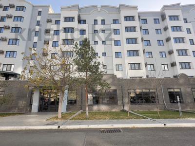 4-комнатная квартира · 143 м² · 3/8 этаж, мкр Ак Шагала, Акберен 4 за ~ 54.3 млн 〒 в Атырау