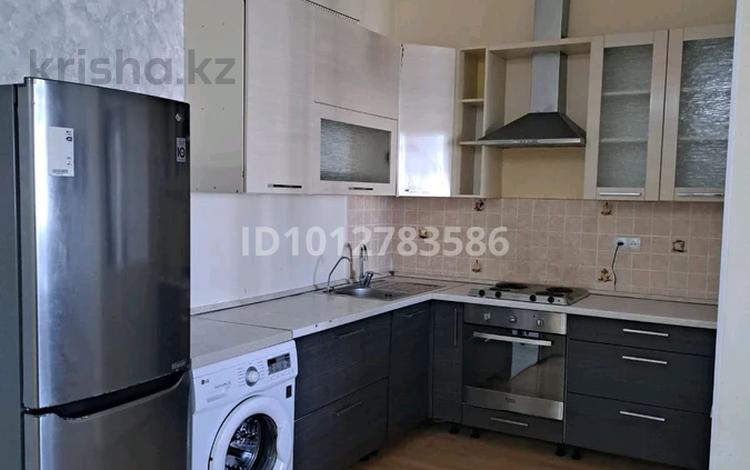 3-бөлмелі пәтер · 90 м² · 10/16 қабат, Абая 150/230, бағасы: 360 000 ₸ в Алматы, Бостандыкский р-н — фото 2