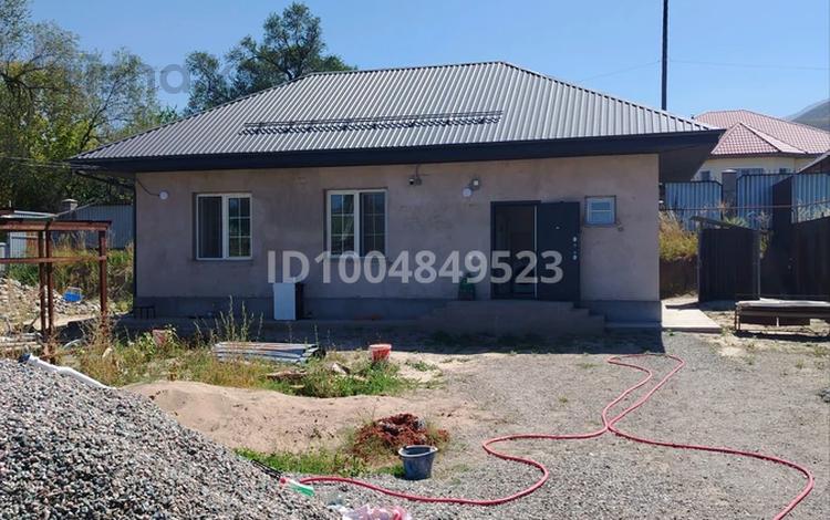 Отдельный дом · 2 комнаты · 42.8 м² · 7 сот., Тлеусыздык 3362 /1 за 32 млн ₸ в Байбулаке — фото 2