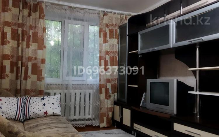 1-комнатная квартира, 30 м², 1/4 этаж, мкр Алмагуль, Тимирязева 58 — Уг.Гагарина за 22 млн 〒 в Алматы, Бостандыкский р-н — фото 2