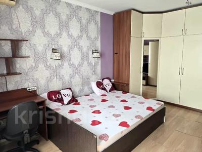 2-комнатная квартира · 57 м² · 7/9 этаж, Райымбека 241 за 35 млн ₸ в Алматы, Алмалинский р-н