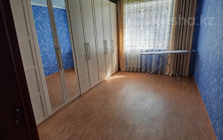 2-комнатная квартира · 50 м² · 2/5 этаж, мкр Астана за 160 000 ₸ в Уральске — фото 2