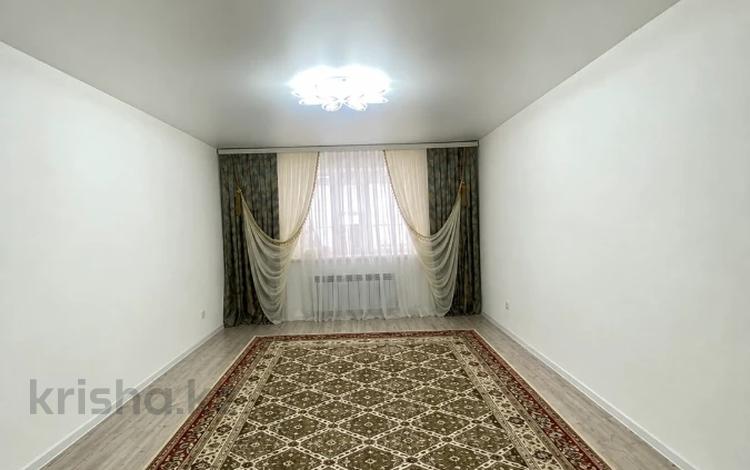 3-комнатная квартира · 98.1 м² · 1/5 этаж, мкр. Алтын орда, Мангилик ел за 39.8 млн ₸ в Актобе — фото 2