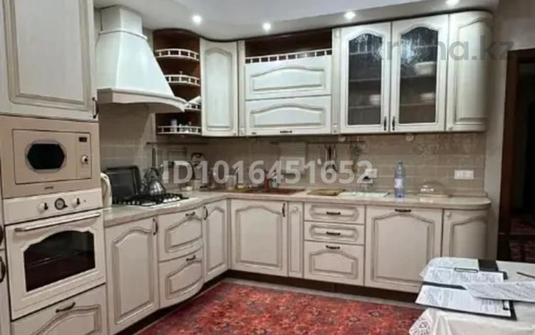 3-комнатная квартира · 120 м² · 3/5 этаж, Мангилек ел — Напротив Назарбаевской школы за 450 000 ₸ в Актобе — фото 2
