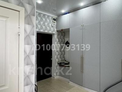 3-бөлмелі пәтер · 70.3 м² · 9/9 қабат, 31-й мкр, 31 мкрн 11 — Хазар базары,Сары базар, Жайық базардың маңында орналасқан., бағасы: 27 млн ₸ в Актау