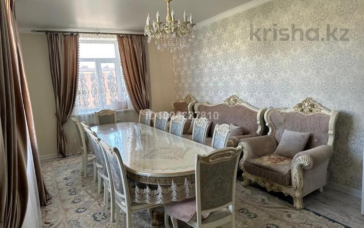 4-комнатная квартира · 138 м² · 5/5 этаж, мкр Юго-Восток, Таттимбета 5/2 — улица Татимбета за 65 млн ₸ в Караганде, Казыбек би р-н — фото 2