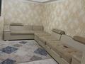2-комнатная квартира · 82.5 м² · 1/9 этаж, Назарбаева 47 — Пәтер Шымкент қаласының орталығында, Нұрсұлтан Назарбаев даңғылы бойында орналасқан. Жақын маңында Сейтжан қари мешіті, Түркістан сарайы, Diamond Plaza сауда орталығы және Шымкент қаласының әкімдігі орналасқан за 16 000 ₸ в Каратауский р-н — фото 2