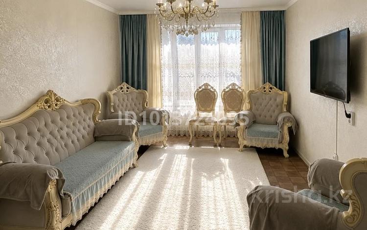 3-комнатная квартира · 60 м² · 4/5 этаж, Майкудук, 17й микрорайон 45 — Остановка ласточка за 20 млн ₸ в Караганде, Алихана Бокейханова р-н — фото 2