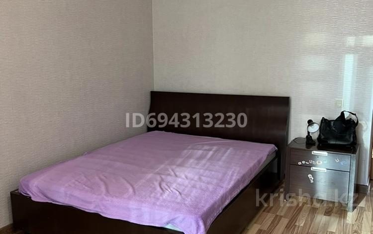 2-комнатная квартира · 70 м² · 4/8 этаж, Достык 1 — Улицы Достык и Казахское Радио за 300 000 ₸ в Астане, Есильский р-н — фото 2