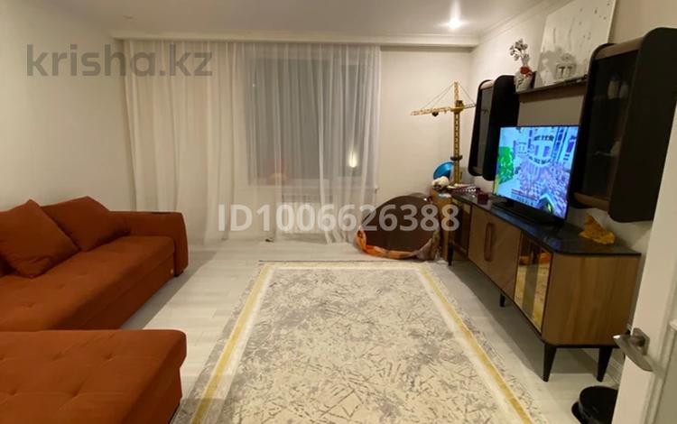 3-комнатная квартира · 100 м² · 4/9 этаж, Туркистан 4/1 за 500 000 ₸ в Астане, Есильский р-н — фото 6