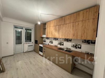 3-бөлмелі пәтер, 81 м², 9/9 қабат ай сайын, мкр Туран 9б, бағасы: 150 000 〒 в Шымкенте, Каратауский р-н