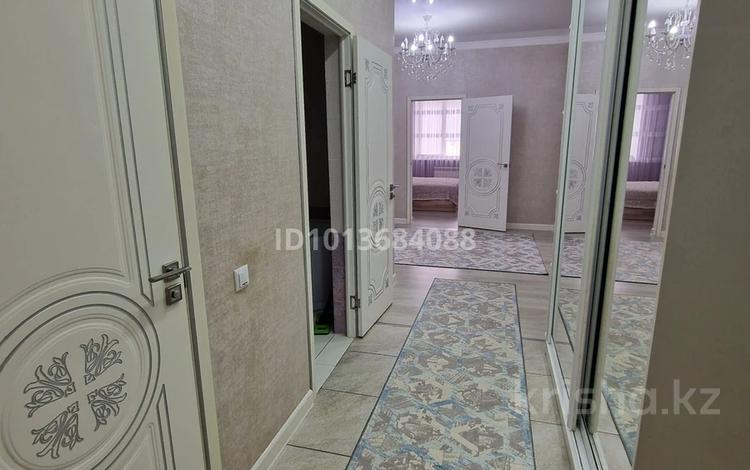 3-бөлмелі пәтер · 112 м² · 3/9 қабат, мкр. Алтын орда, Алия Молдагулова 50а, бағасы: 50 млн ₸ в Актобе — фото 2