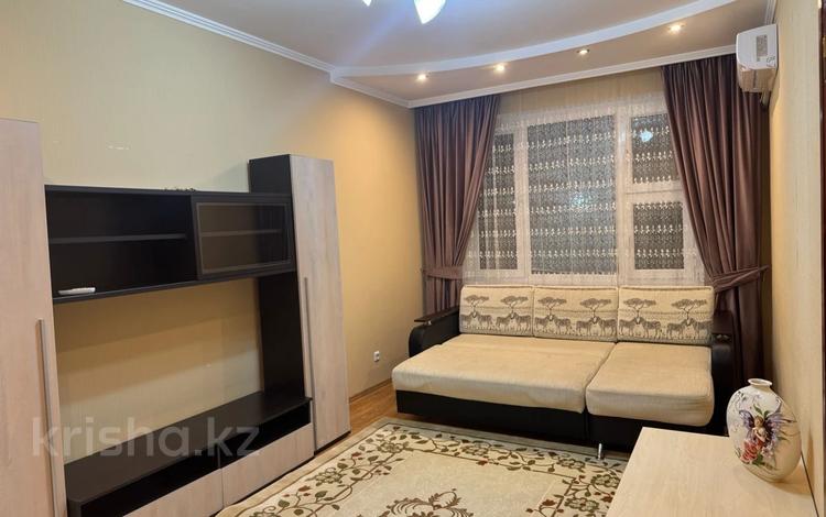3-бөлмелі пәтер · 85 м² · 2/5 қабат, 14-й мкр 16, бағасы: 22 млн ₸ в Актау — фото 2