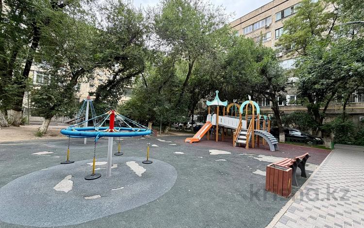 3-комнатная квартира · 75 м², Ауэзова — Толе би за 59.9 млн ₸ в Алматы, Алмалинский р-н — фото 2