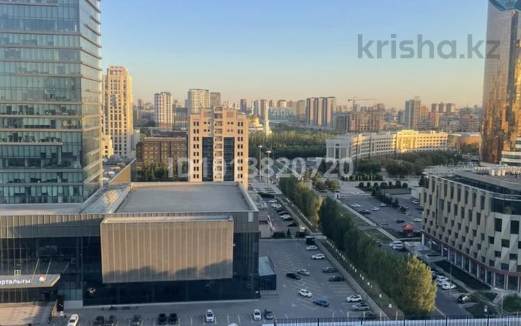 2-комнатная квартира · 77 м² · 16/25 этаж, Кунаева 5 — Кунаева за 600 000 ₸ в Астане, Есильский р-н — фото 2