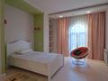 5-комнатная квартира · 364 м² · 3/4 этаж, мкр Самал-3, Керей-Жәнібек хандар — Достык/Аль Фараби за ~ 197.6 млн ₸ в Алматы, Медеуский р-н — фото 22