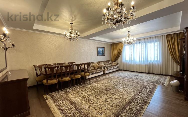 5-комнатная квартира · 162 м² · 4/9 этаж, Кабанбай батыра — Калдаякова за 200 млн 〒 в Алматы, Медеуский р-н — фото 2