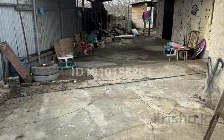 Отдельный дом · 4 комнаты · 78 м² · 2.8 сот., Шацкого 64 — Земнухова за 35 млн 〒 в Алматы, Турксибский р-н — фото 2