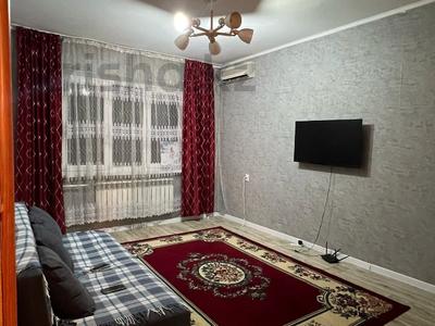 Продажа квартир в Алматы: 1-комнатная квартира · 41 м² · 7/9 этаж, мкр Аксай-4 за 27.5 млн 〒 1-комнатная квартира · 41 м² · 7/9 этаж, мкр Аксай-4 за 27.5 млн 〒 в Алматы, Ауэзовский р-н