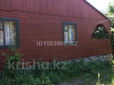 Отдельный дом · 5 комнат · 110 м² · 11.4 сот., База отдыха "Алтайская Бухта" 4А за 33 млн 〒 в Новой бухтарме