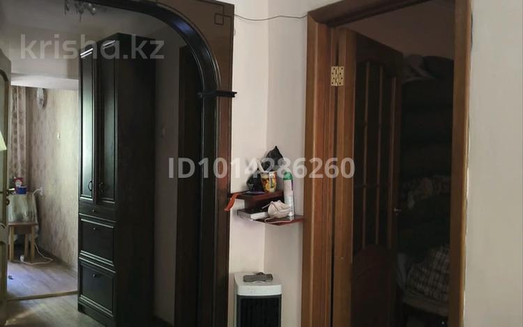 3-комнатная квартира · 60.8 м² · 1/4 этаж, мкр №6 1а за 33.5 млн ₸ в Алматы, Ауэзовский р-н — фото 4