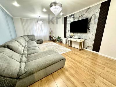 2-бөлмелі пәтер · 86.2 м² · 9/12 қабат, Кошкарбаева 44, бағасы: 37.5 млн ₸ в Астане, Сарайшык р-н