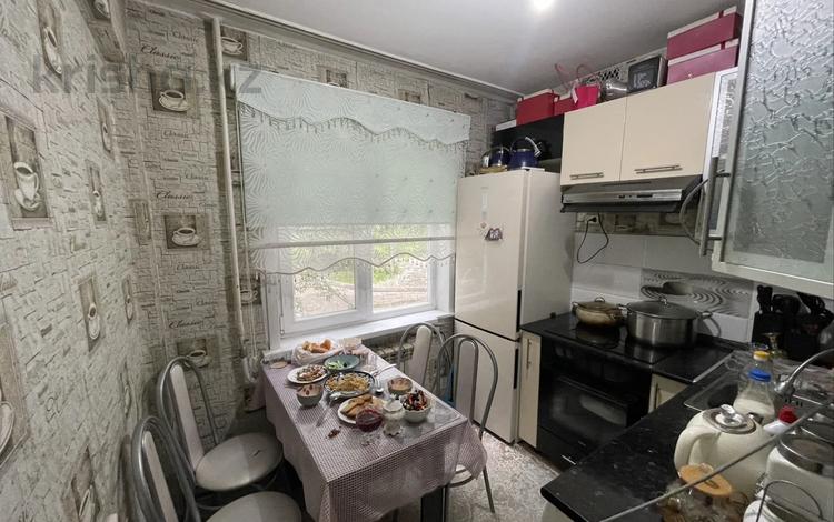 3-комнатная квартира · 49 м² · 1/5 этаж, Астана 38/1 за 17 млн ₸ в Усть-Каменогорске — фото 2