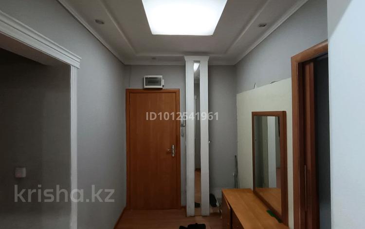 3-бөлмелі пәтер · 67 м² · 1/5 қабат, Сайрам ш/а, Еримбетова 34, бағасы: 28 млн ₸ в Шымкенте, Аль-Фарабийский р-н — фото 2