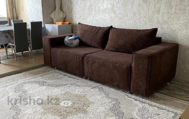 4-бөлмелі пәтер · 90.6 м² · 5/5 қабат, Астана 10, бағасы: 39 млн ₸ в Павлодаре — фото 2
