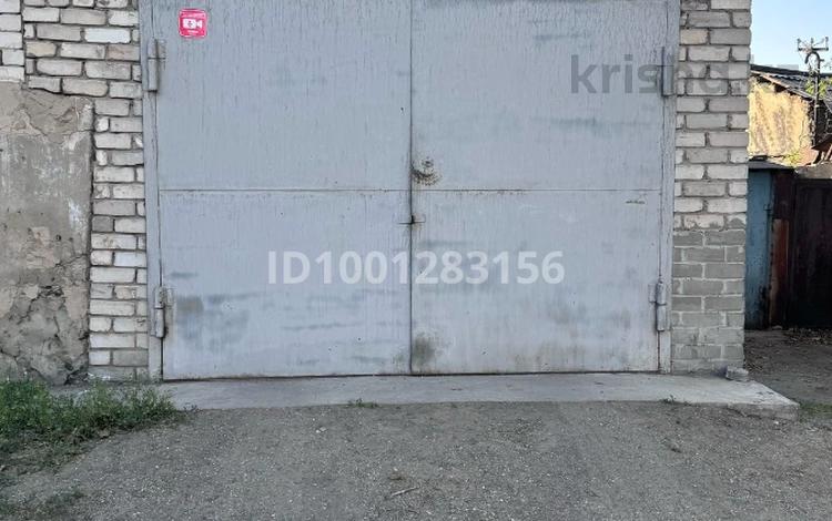 Гараж · 33.5 м² · Кабанбай батыра 2 — Колледж автомех за 4.4 млн ₸ в Семее — фото 2