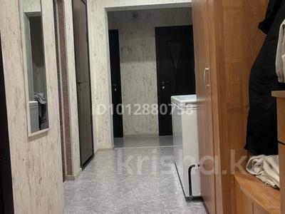 3-бөлмелі пәтер · 63.3 м² · 2/5 қабат, Камзина 12, бағасы: 14 млн ₸ в Аксу