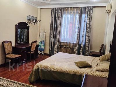 3-бөлмелі пәтер · 100 м² · 6/12 қабат, Мауленова 111, бағасы: 450 000 ₸ в Алматы, Алмалинский р-н