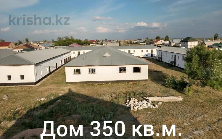 Отдельный дом · 6 комнат · 500 м² · 100 сот., Байсеитова за 160 млн 〒 в  — фото 55
