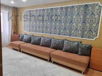 2-комнатная квартира · 57 м² · 9/9 этаж, байсалыкова 65 а — 343 квартал за 23 млн ₸ в Семее